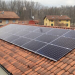 Pannelli solari SunPower Maxeon 3 installati in impianto fotovoltaico aziendale presso Hotel Ristorante Il Corazziere a Merono (CO)