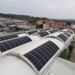 Pannelli solari SunPower in impianto fotovoltaico aziendale a Brenna (CO)