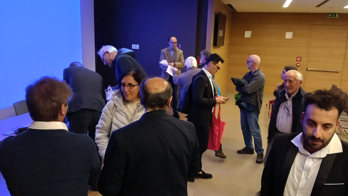 Un momento social al termine dell'evento ENERGIA24H