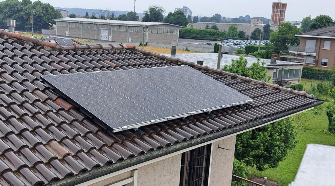 Impianto fotovoltaico privato con pannelli SunPower Maxeon 3 a Giussano (CO)